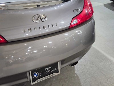 2009 INFINITI G37 x