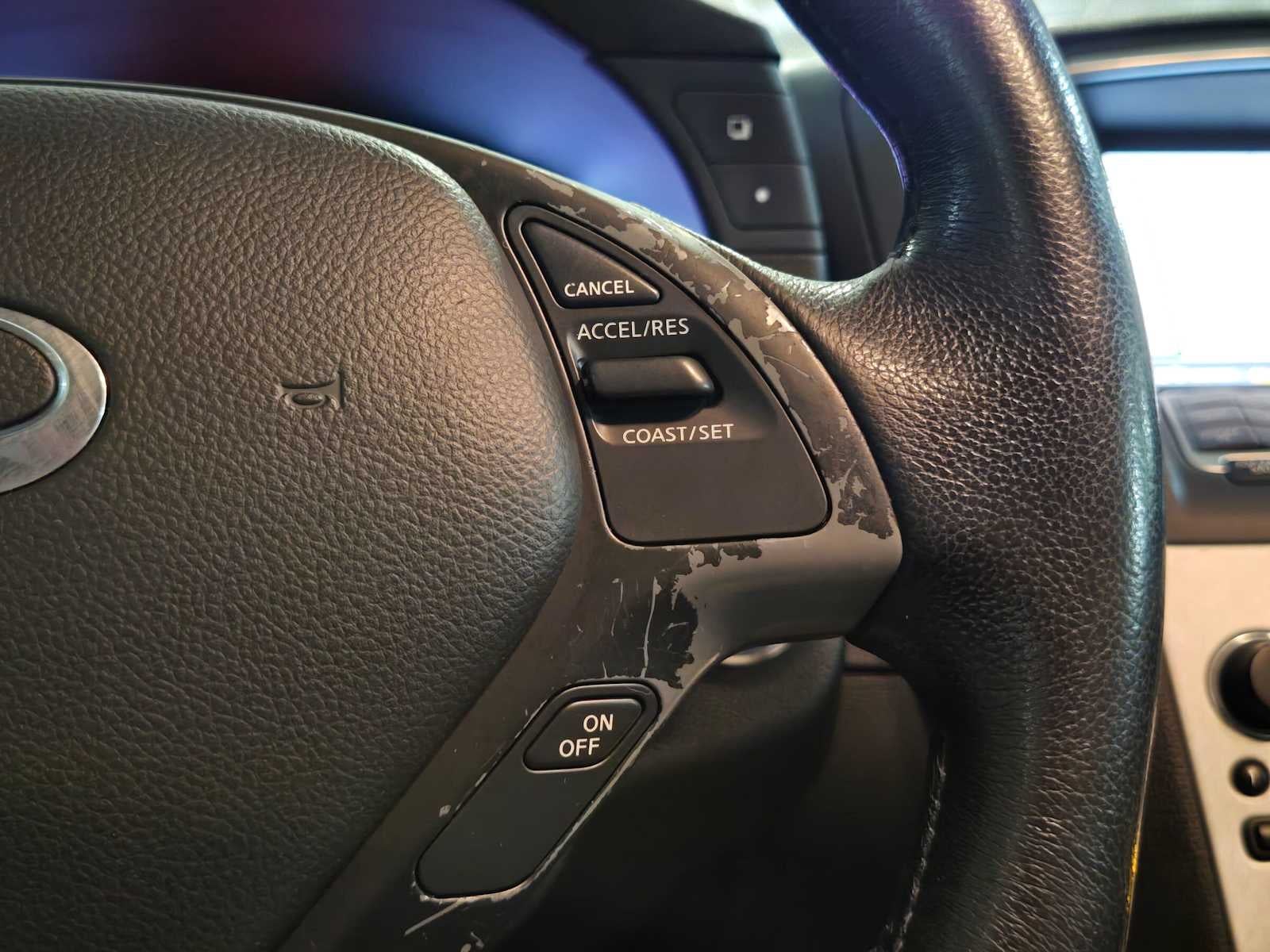 2009 INFINITI G37 x