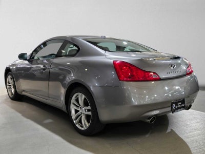 2009 INFINITI G37 x