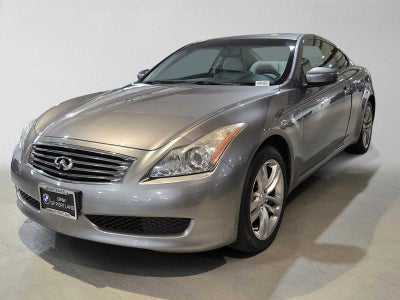 2009 INFINITI G37 x
