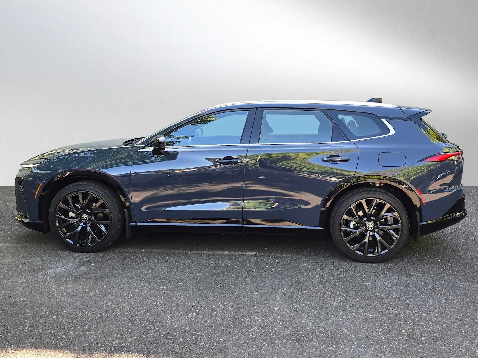 2025 Toyota Crown Signia Limited