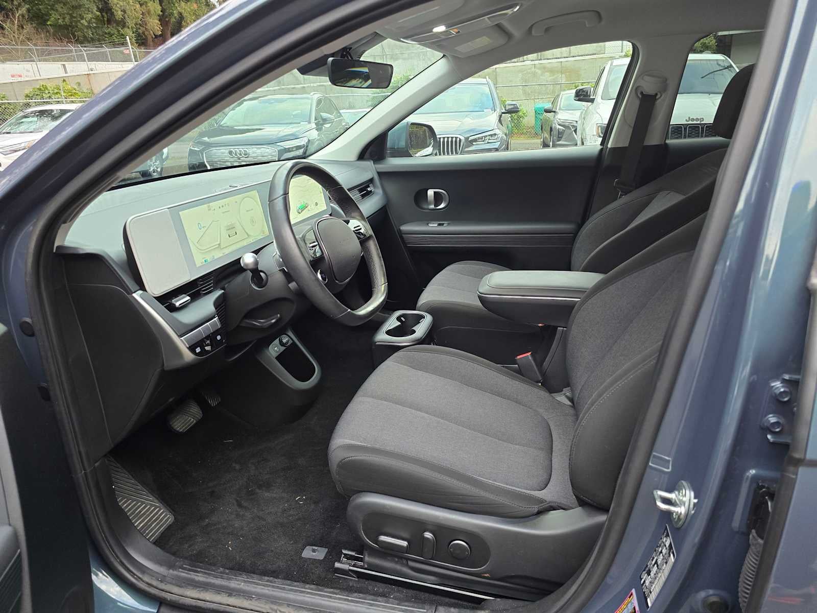 2024 Hyundai IONIQ 5 SE