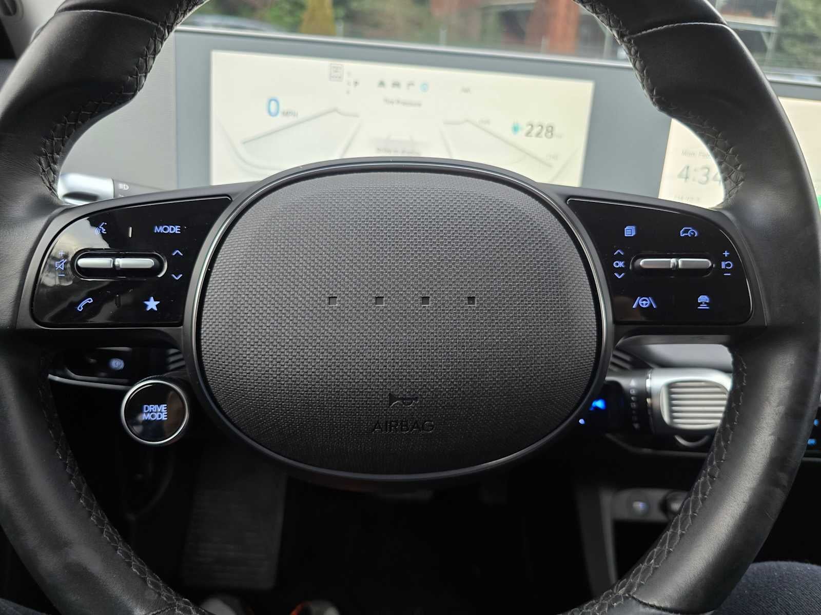 2024 Hyundai IONIQ 5 SE