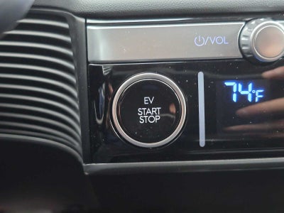 2024 Hyundai IONIQ 5 SE