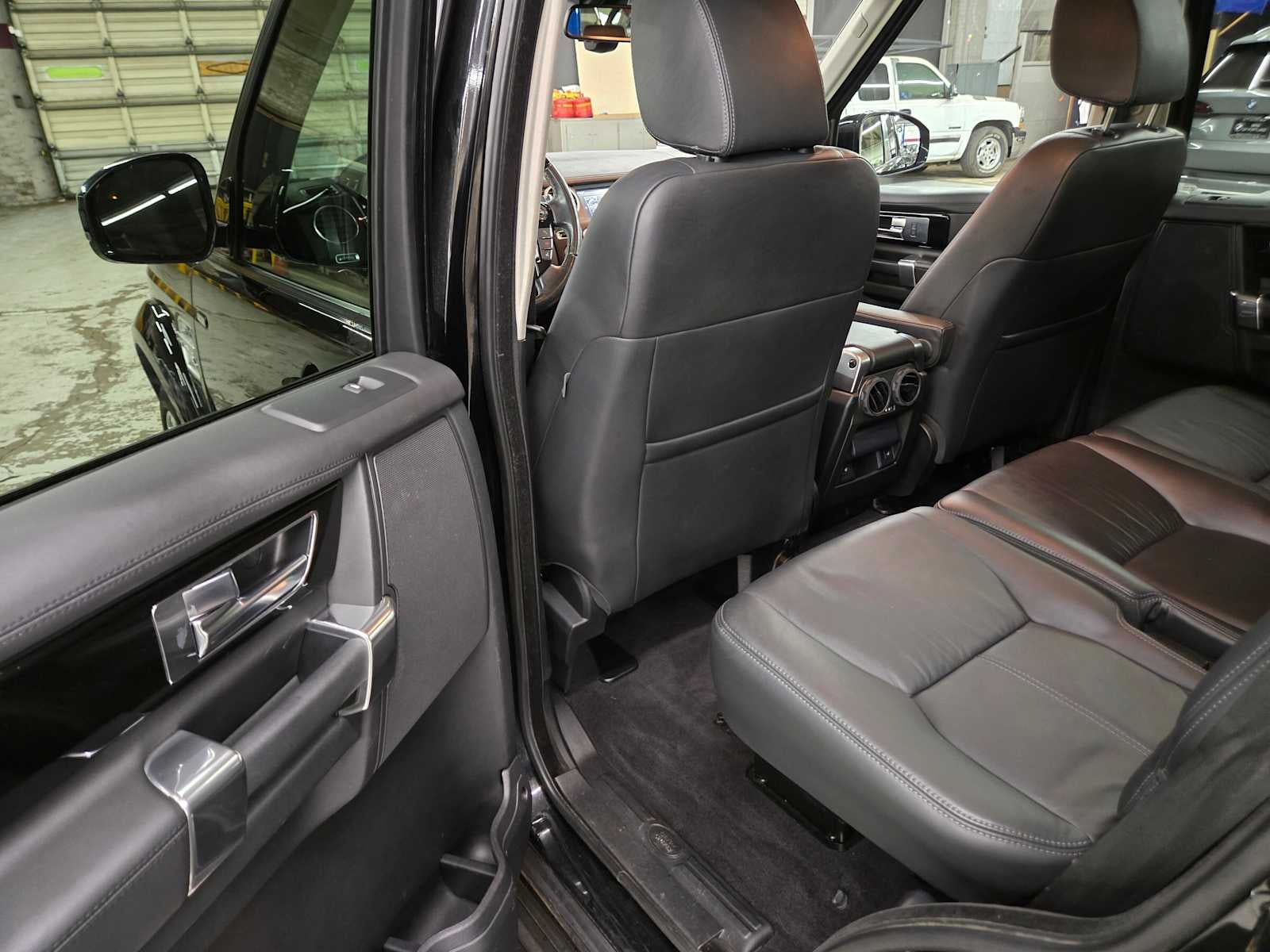 2016 Land Rover LR4 HSE LUX