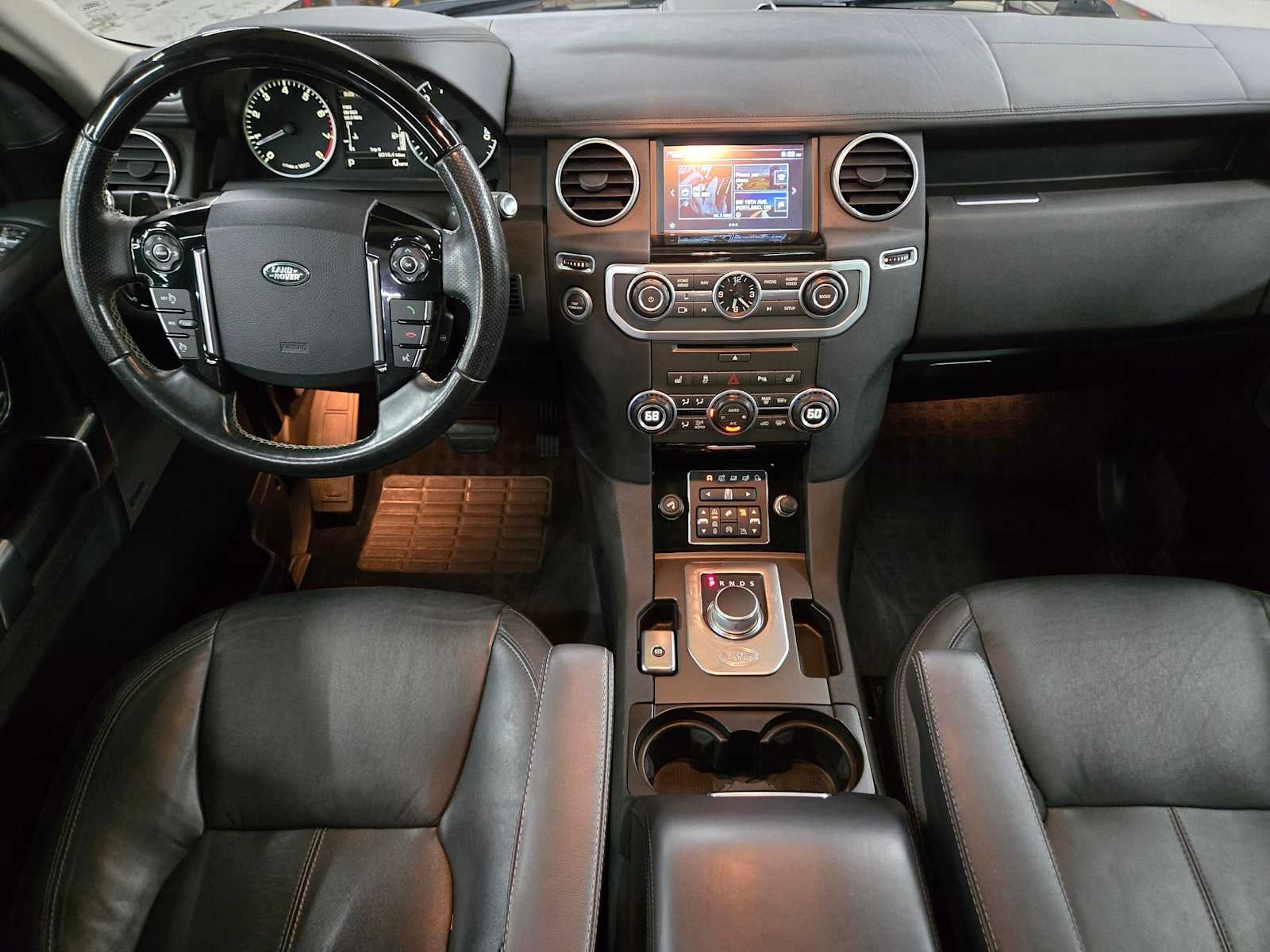 2016 Land Rover LR4 HSE LUX