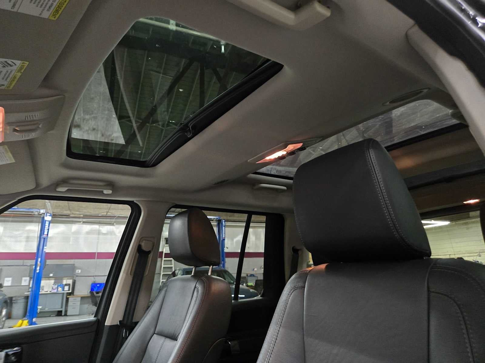 2016 Land Rover LR4 HSE LUX