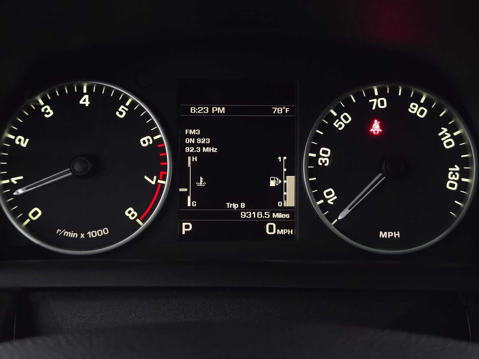 2016 Land Rover LR4 HSE LUX