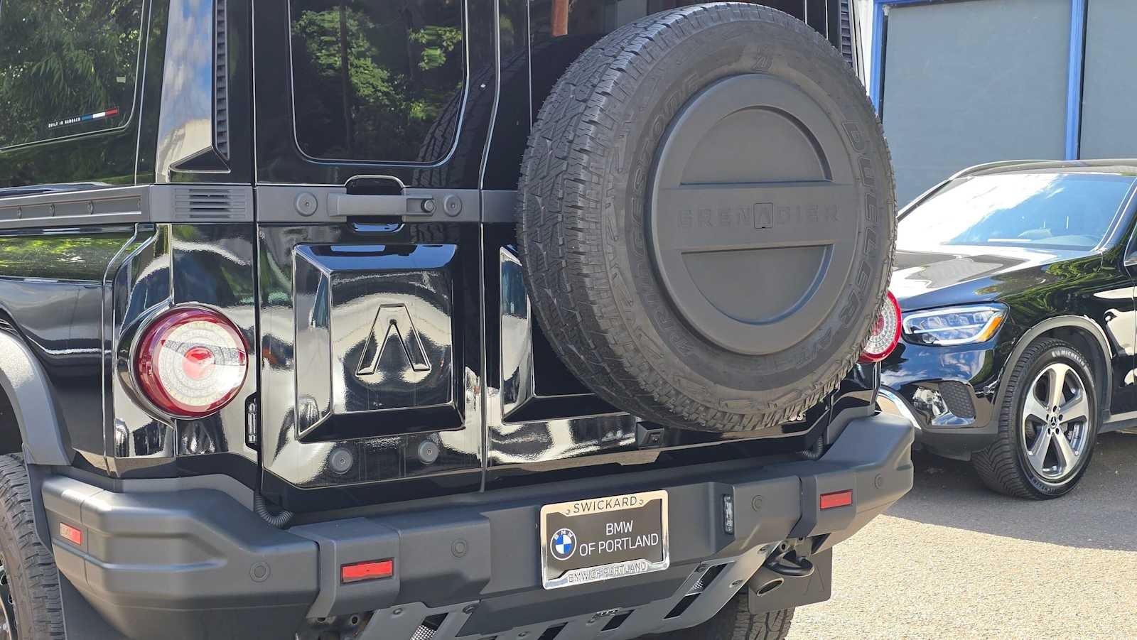 2024 INEOS Grenadier Station Wagon 4x4