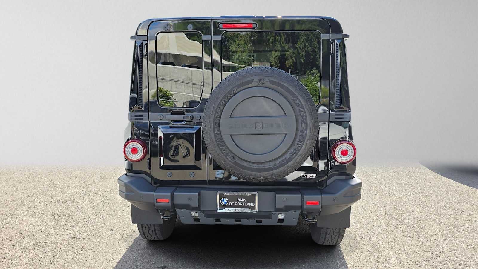 2024 INEOS Grenadier Station Wagon 4x4