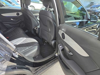 2021 Mercedes-Benz GLC 300 GLC 300