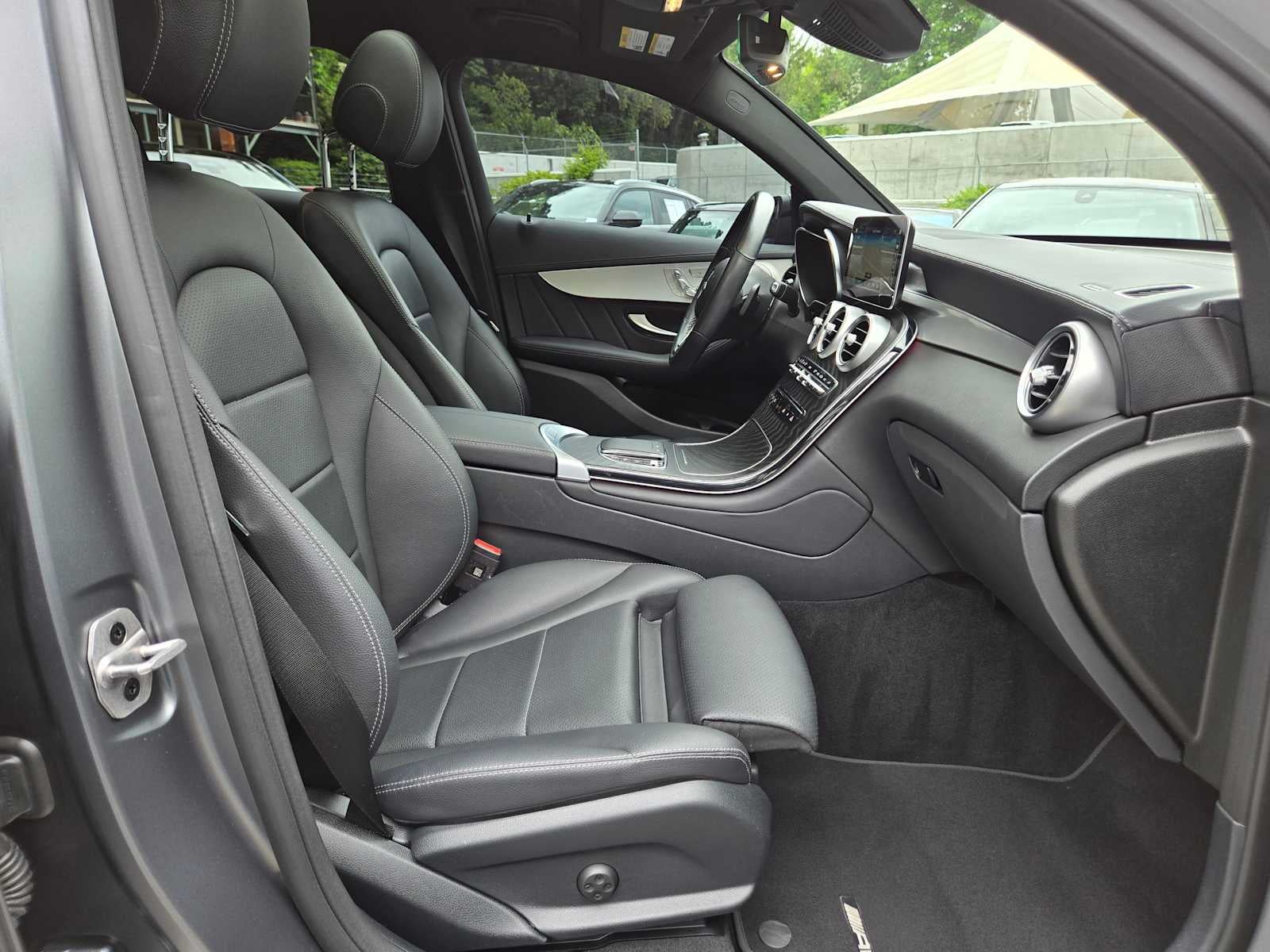 2023 Mercedes-Benz GLC 300 GLC 300