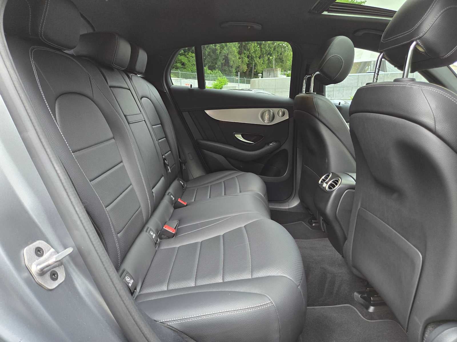 2023 Mercedes-Benz GLC 300 GLC 300