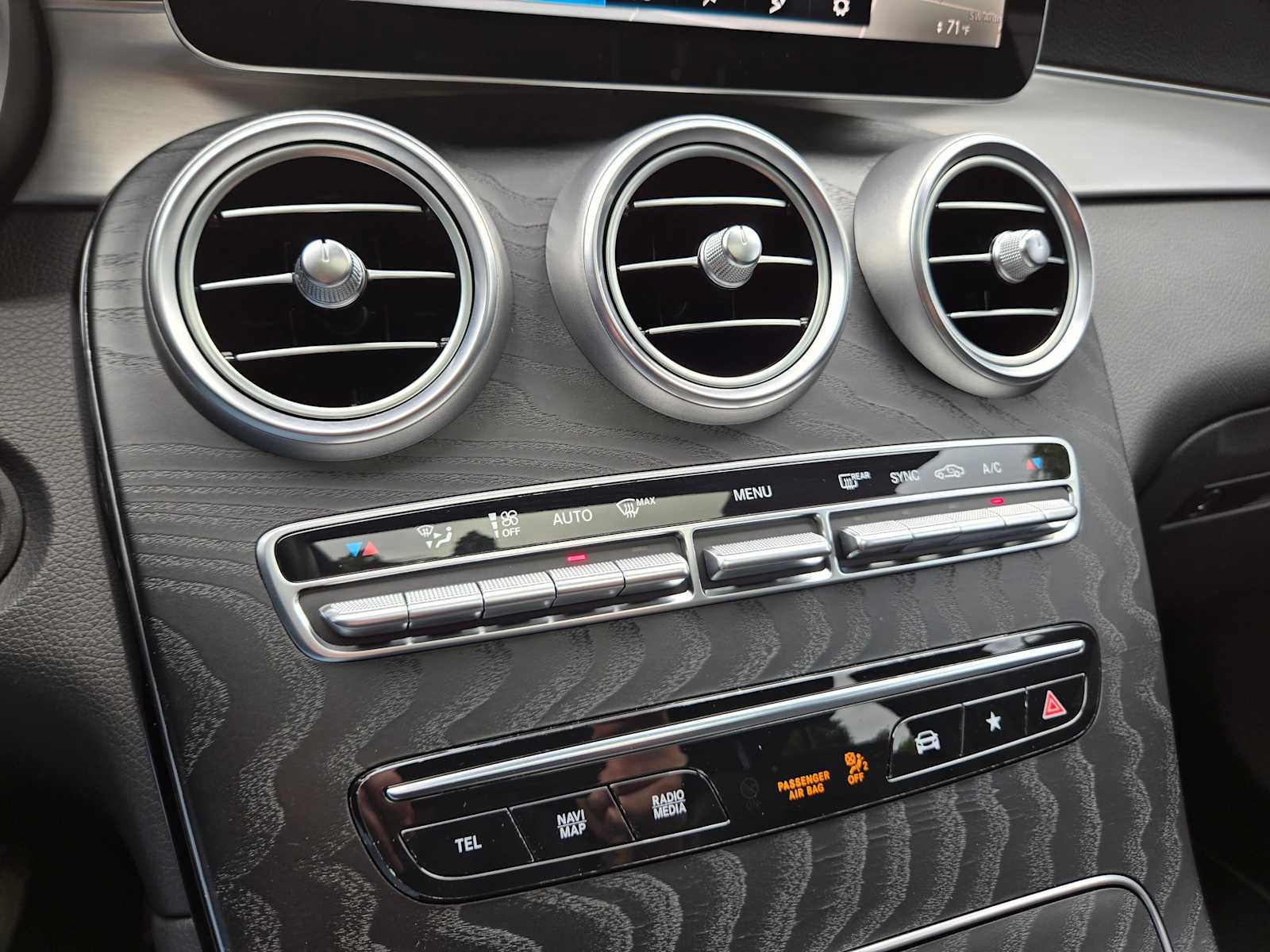 2023 Mercedes-Benz GLC 300 GLC 300