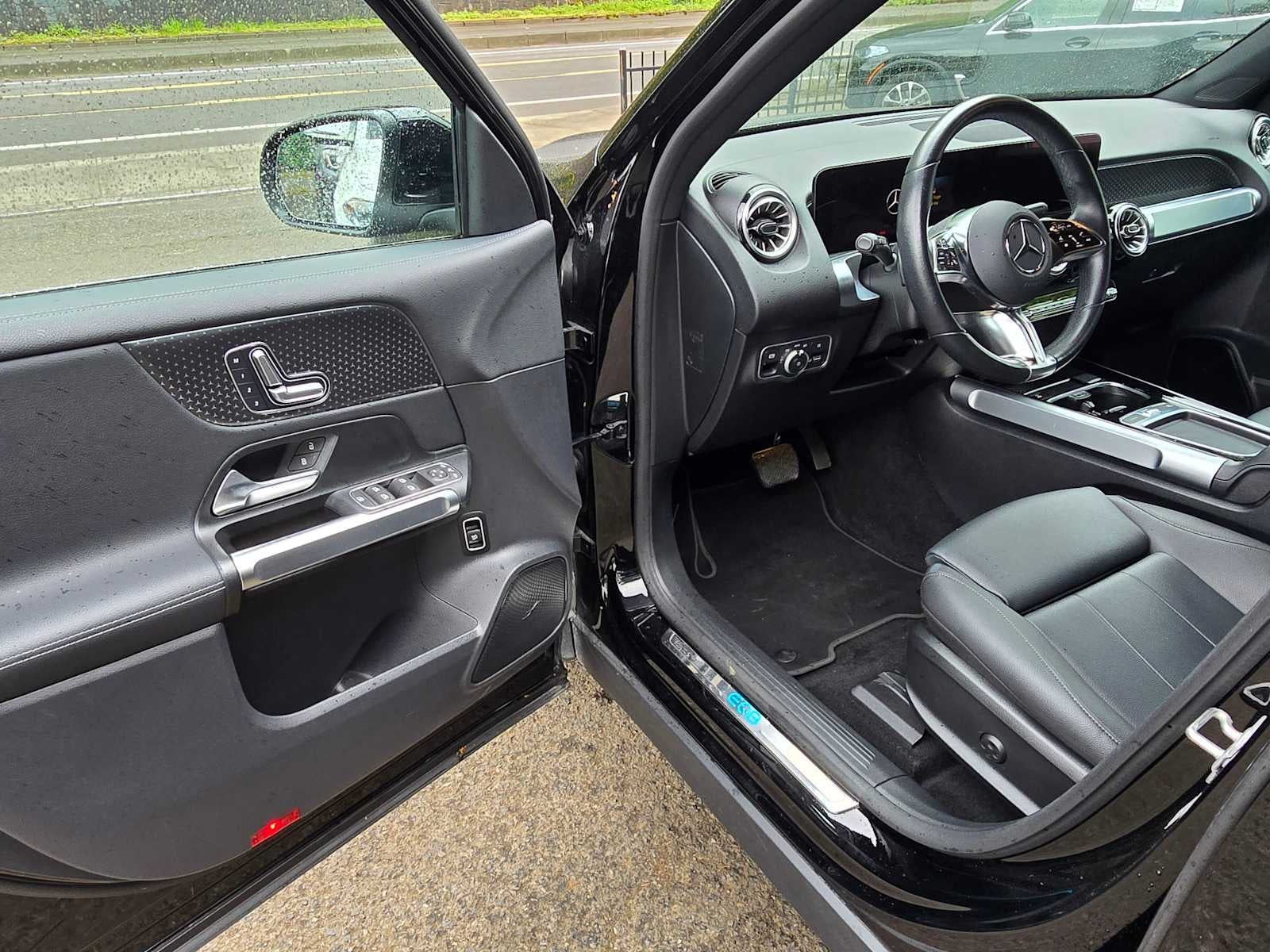 2024 Mercedes-Benz EQB 250+ EQB 250+