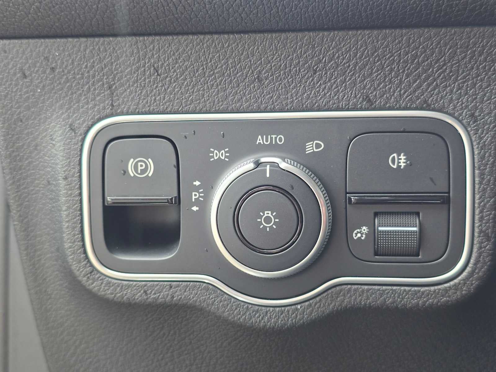 2024 Mercedes-Benz EQB 250+ EQB 250+