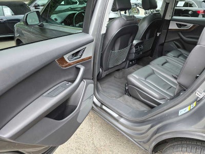 2018 Audi Q7 Premium Plus