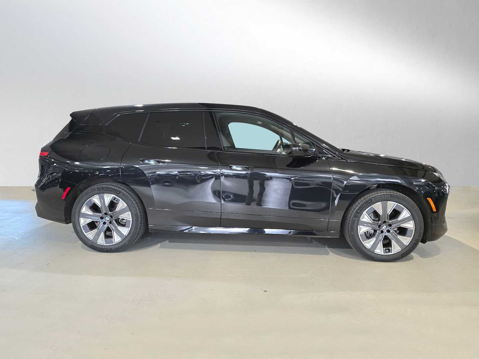 2026 BMW iX xDrive45 xDrive45