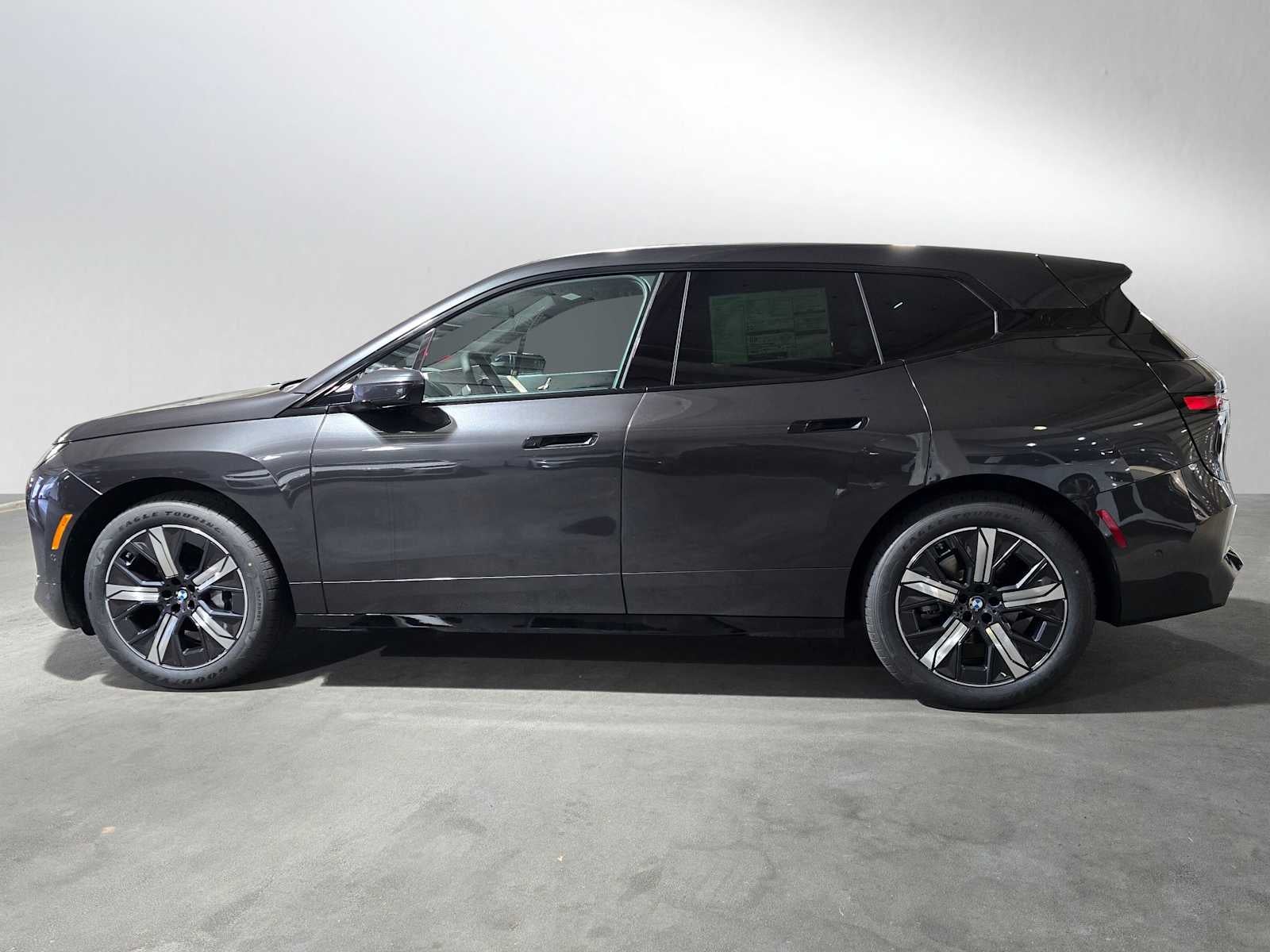 2026 BMW iX xDrive45