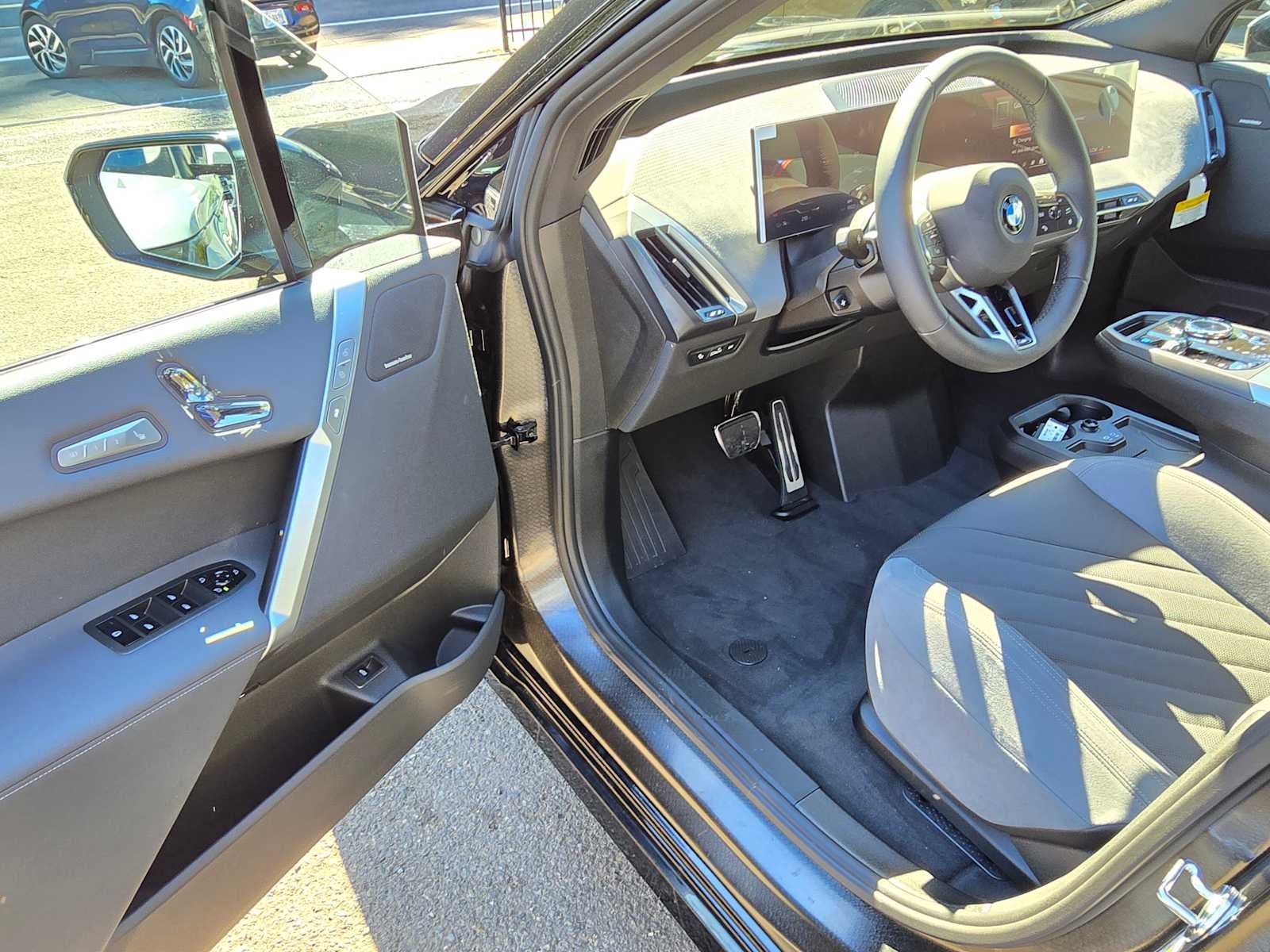 2026 BMW iX xDrive45 xDrive45