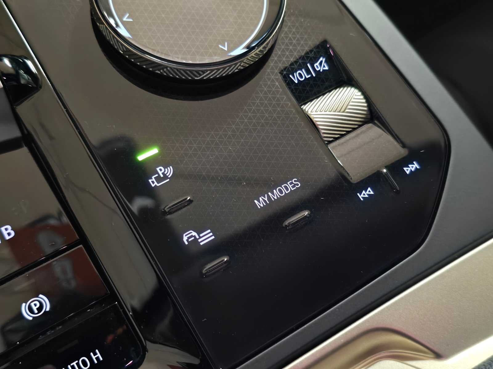2026 BMW iX xDrive45 xDrive45