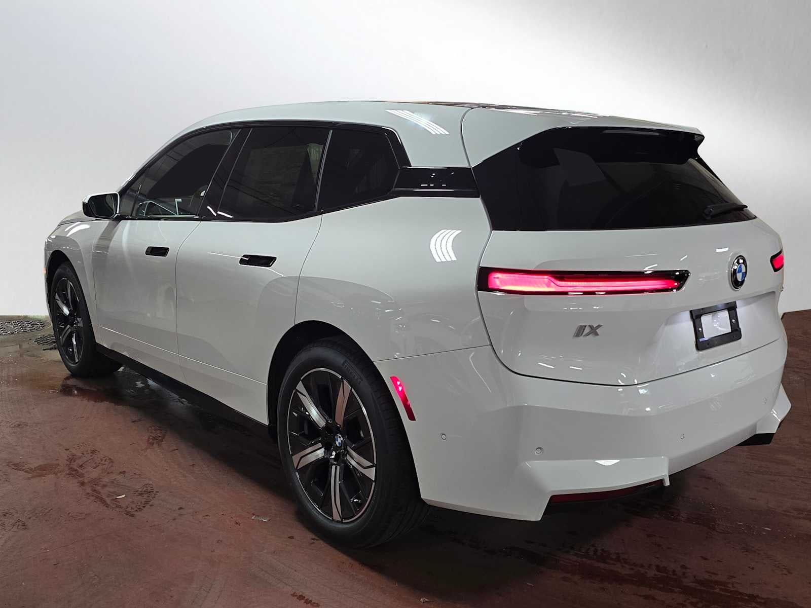 2026 BMW iX xDrive45 xDrive45