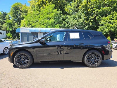 2026 BMW iX xDrive60