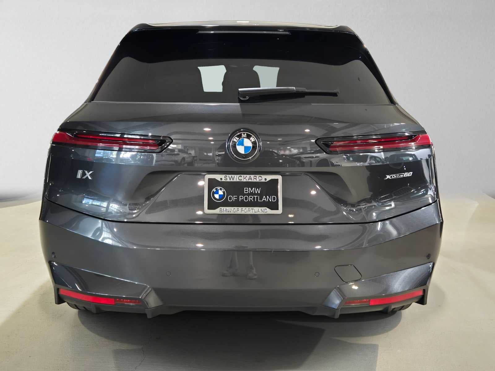 2026 BMW iX xDrive60