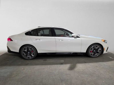 2026 BMW 5 Series 550e xDrive