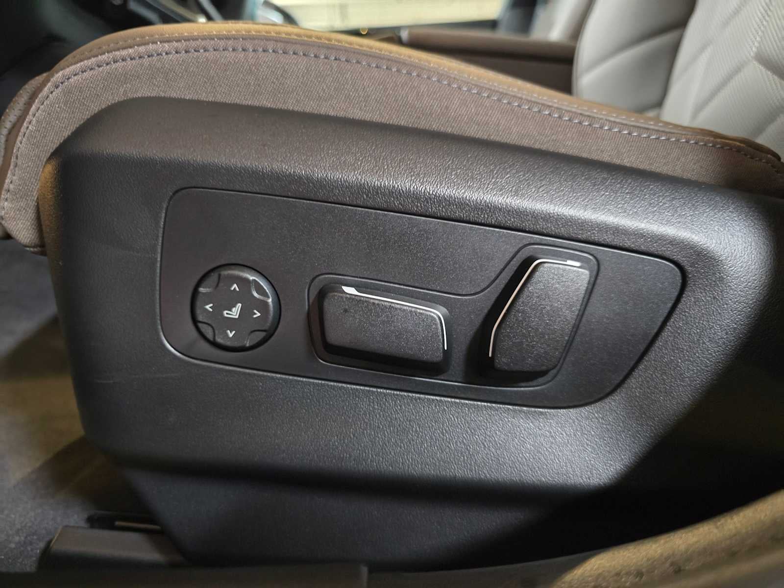 2026 BMW 5 Series 530i xDrive