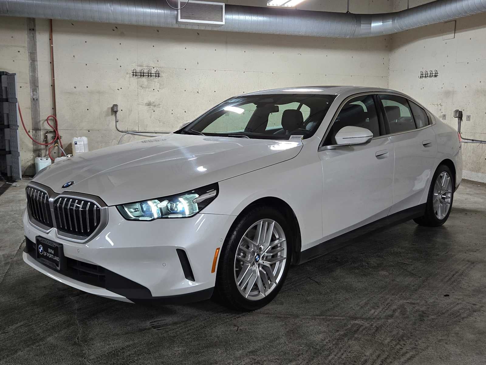 2024 BMW 530i xDrive 530i xDrive