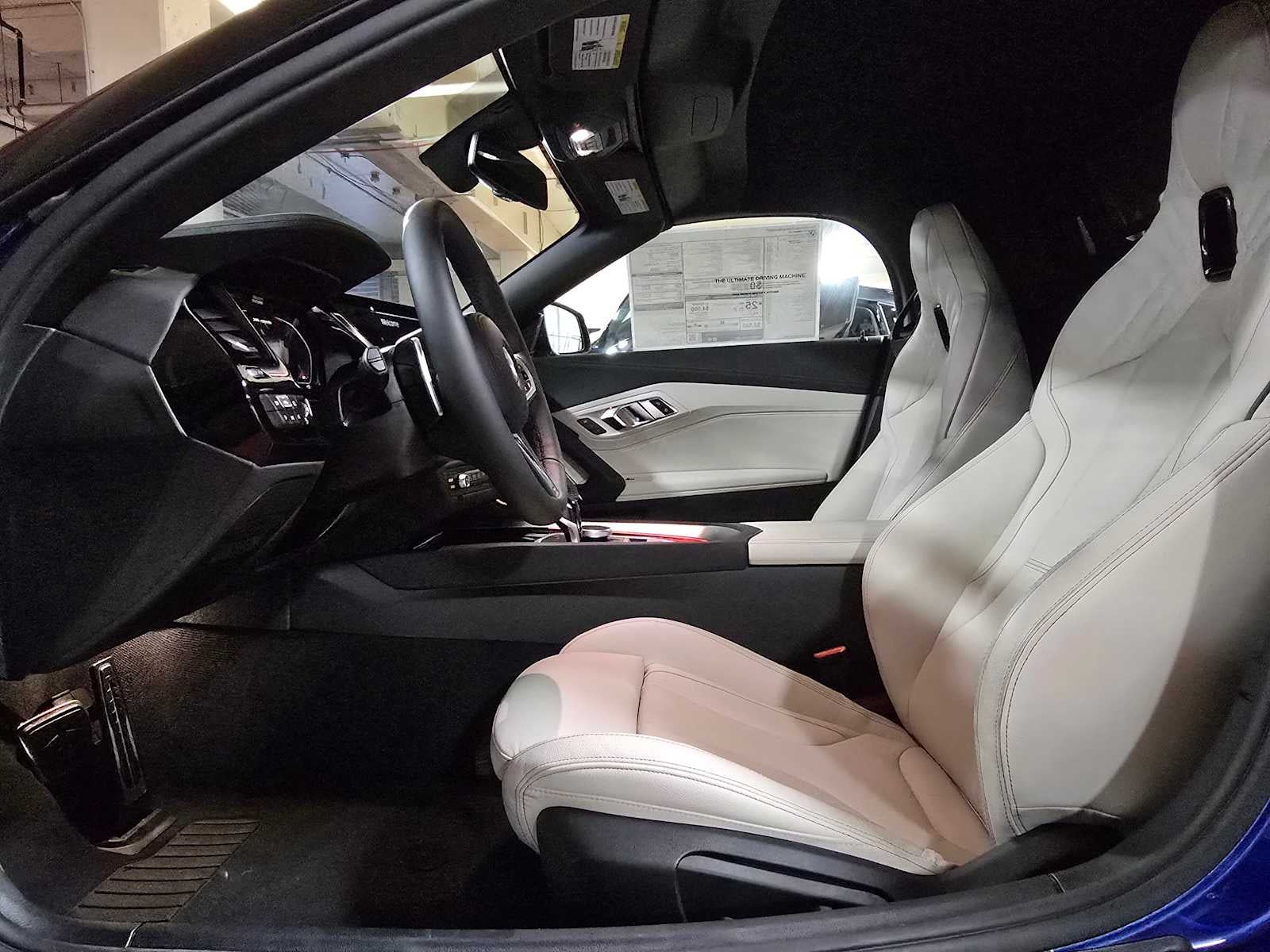 2026 BMW Z4 M40i M40i