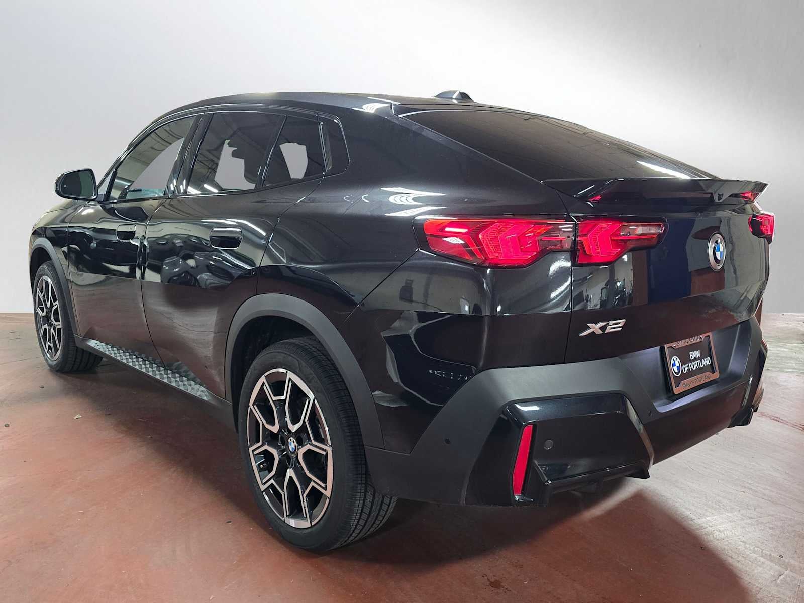 2025 BMW X2 xDrive28i xDrive28i