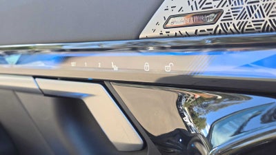 2025 BMW i5 xDrive40