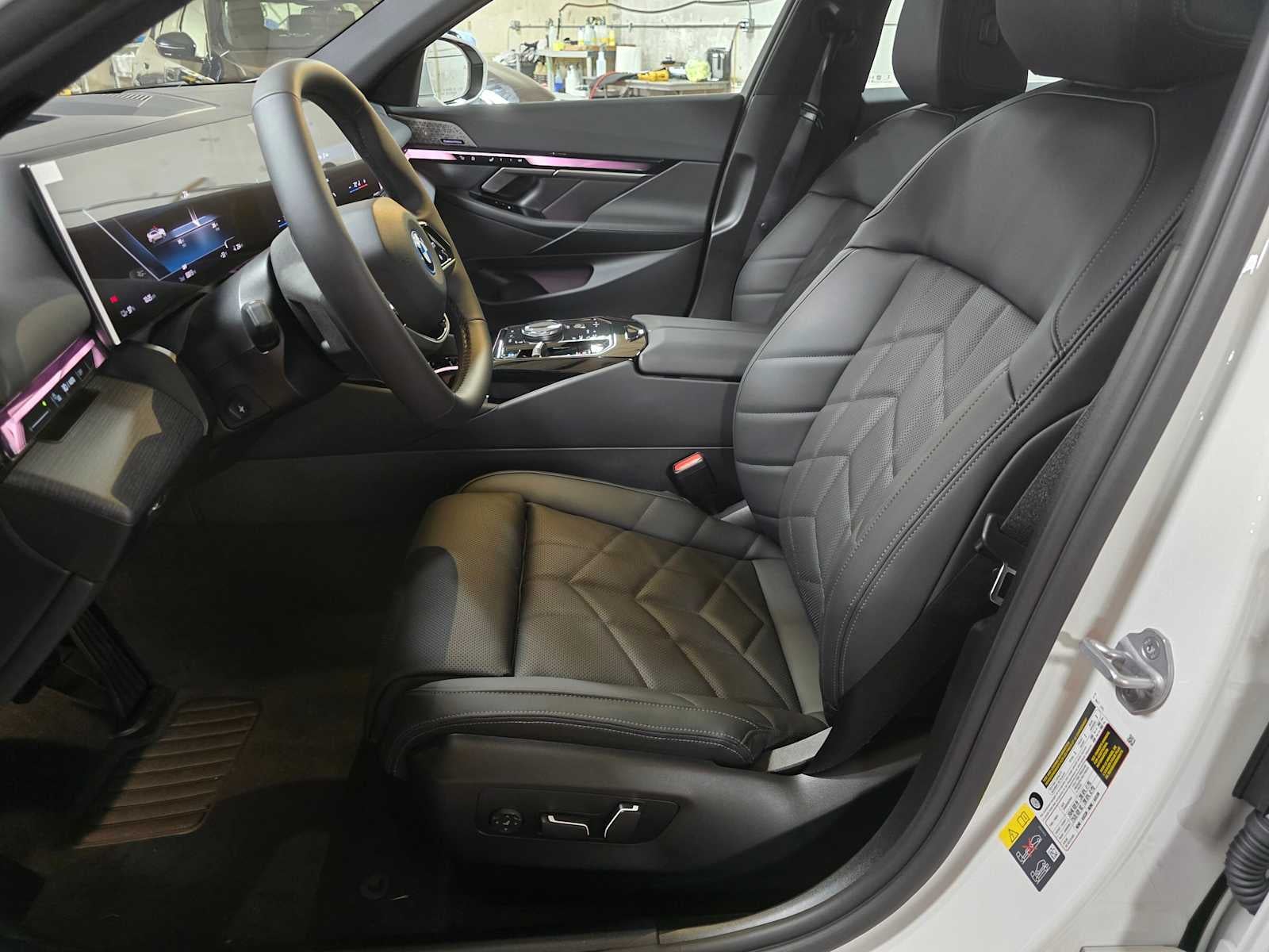 2026 BMW i5 xDrive40