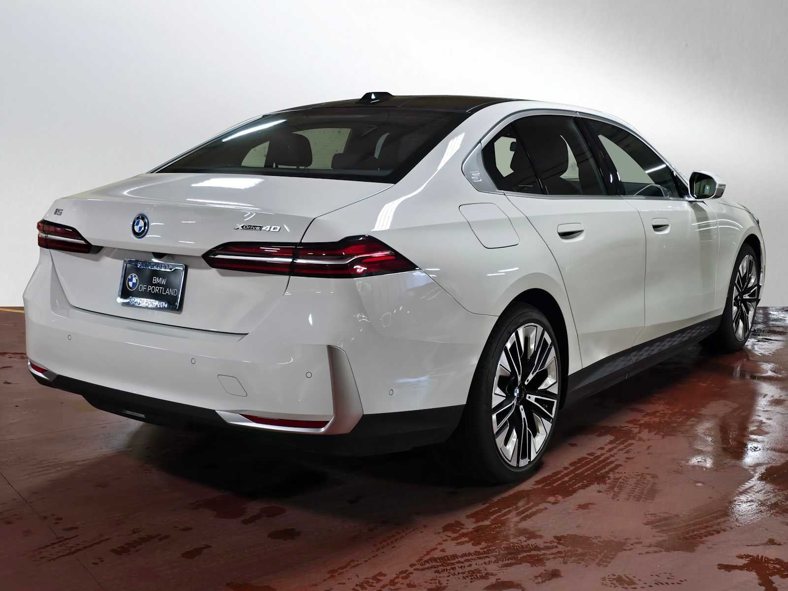 2026 BMW i5 xDrive40