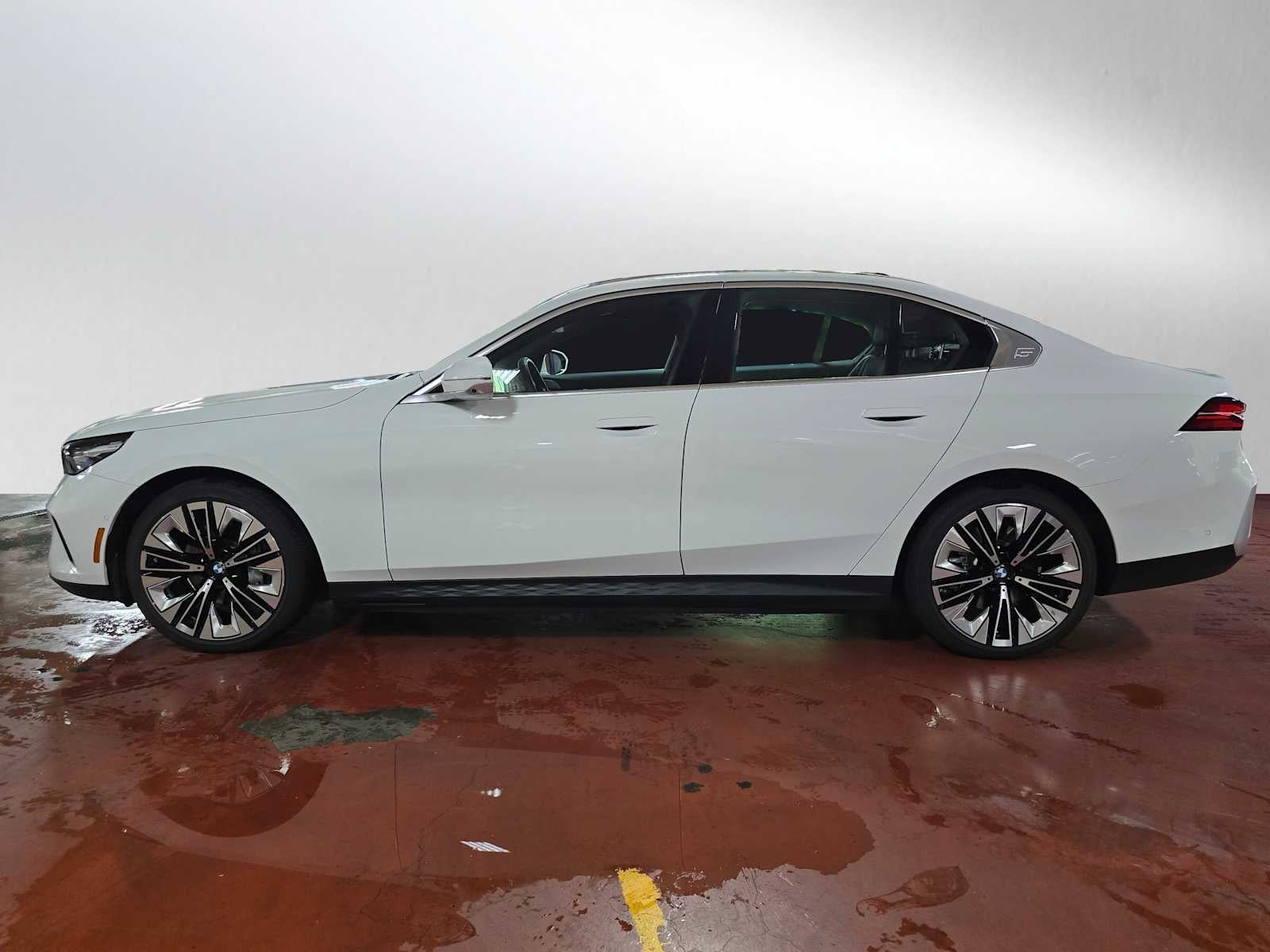 2026 BMW i5 xDrive40