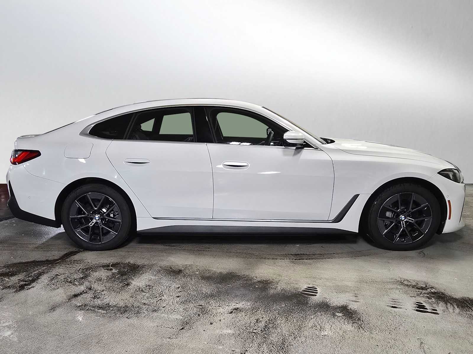 2025 BMW i4 xDrive40 xDrive40