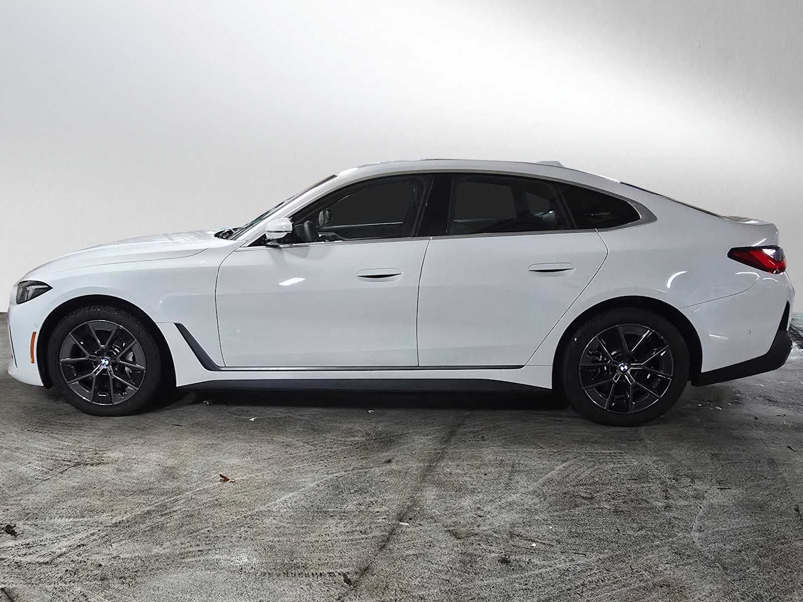 2025 BMW i4 xDrive40 xDrive40