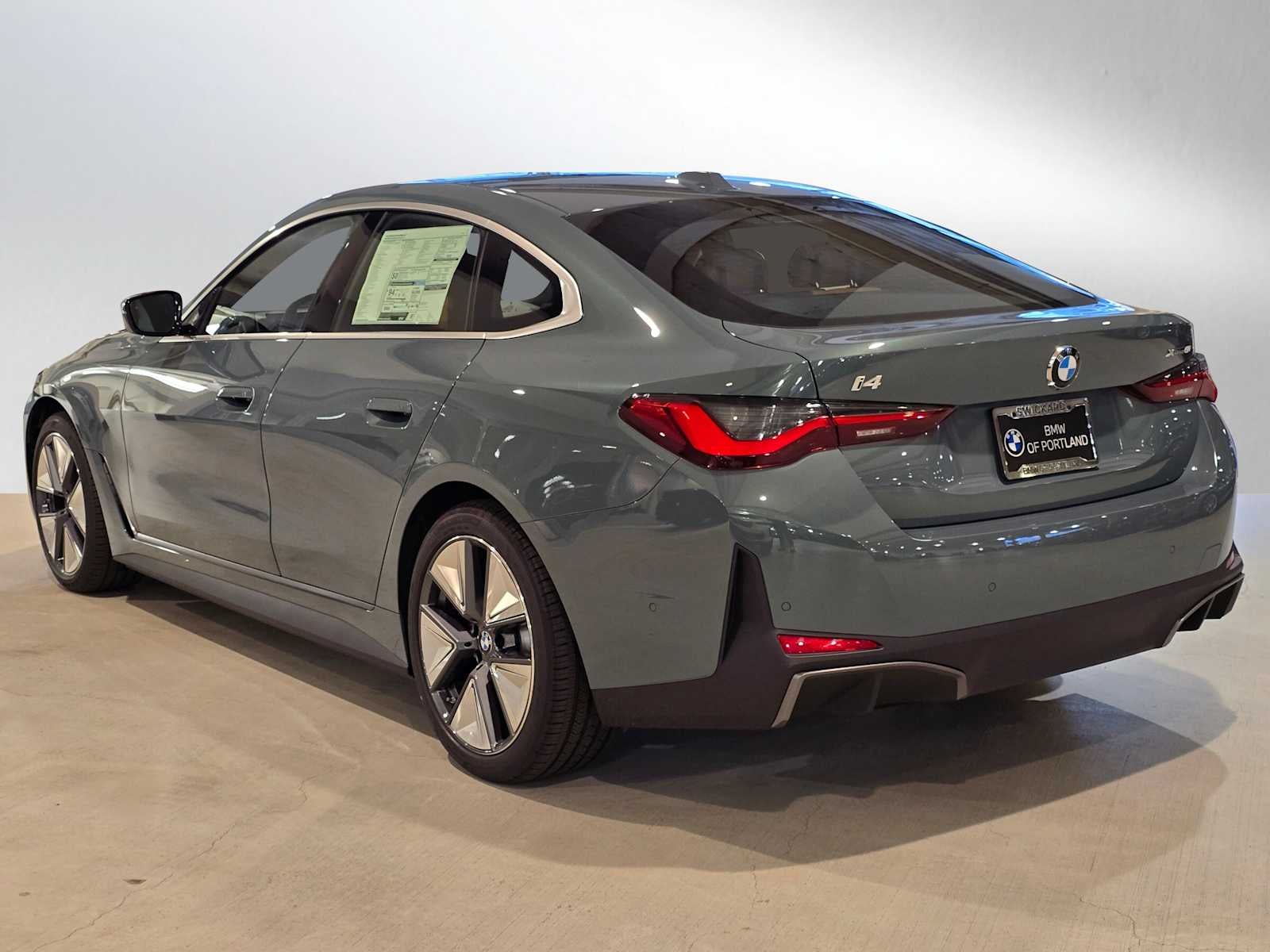 2026 BMW i4 xDrive40