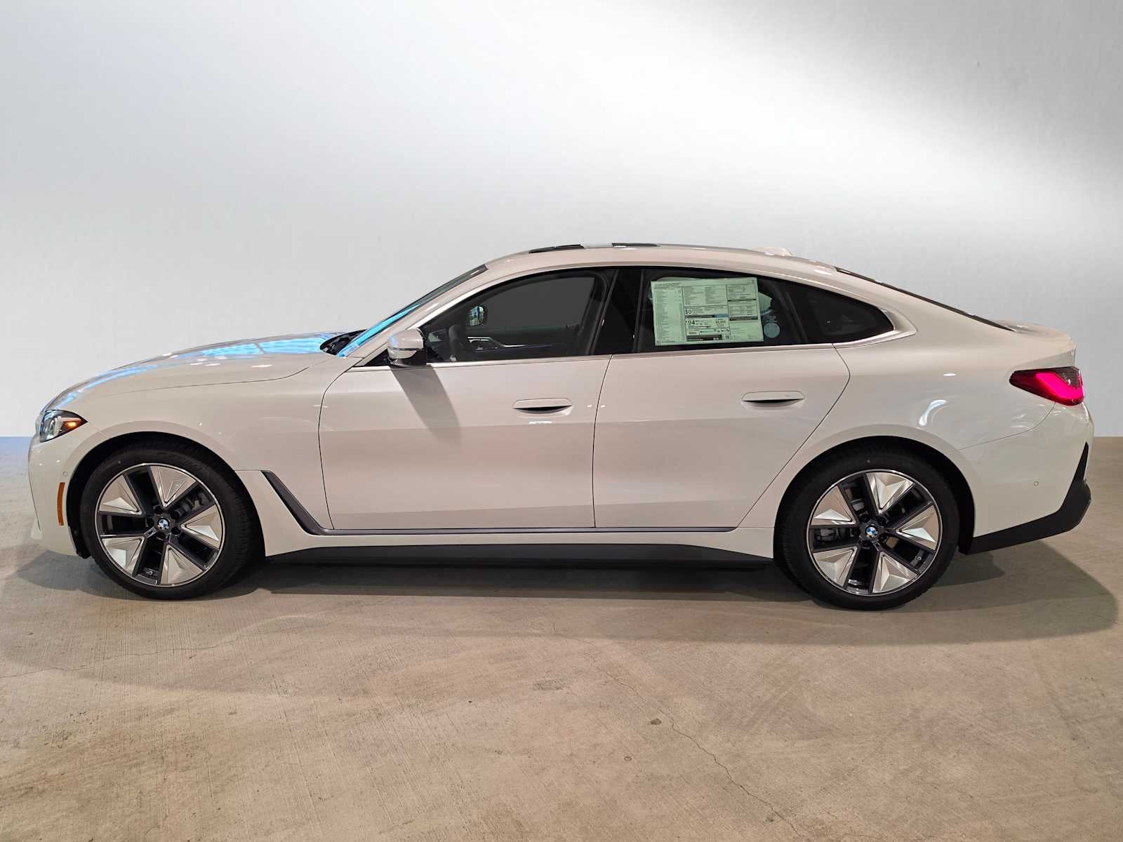 2026 BMW i4 xDrive40 xDrive40