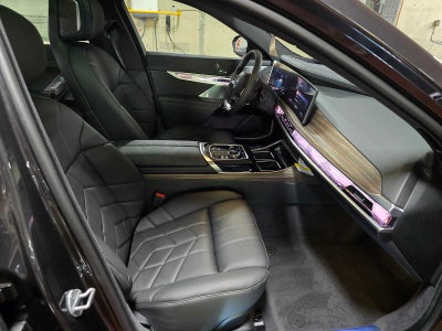 2026 BMW i7 xDrive60