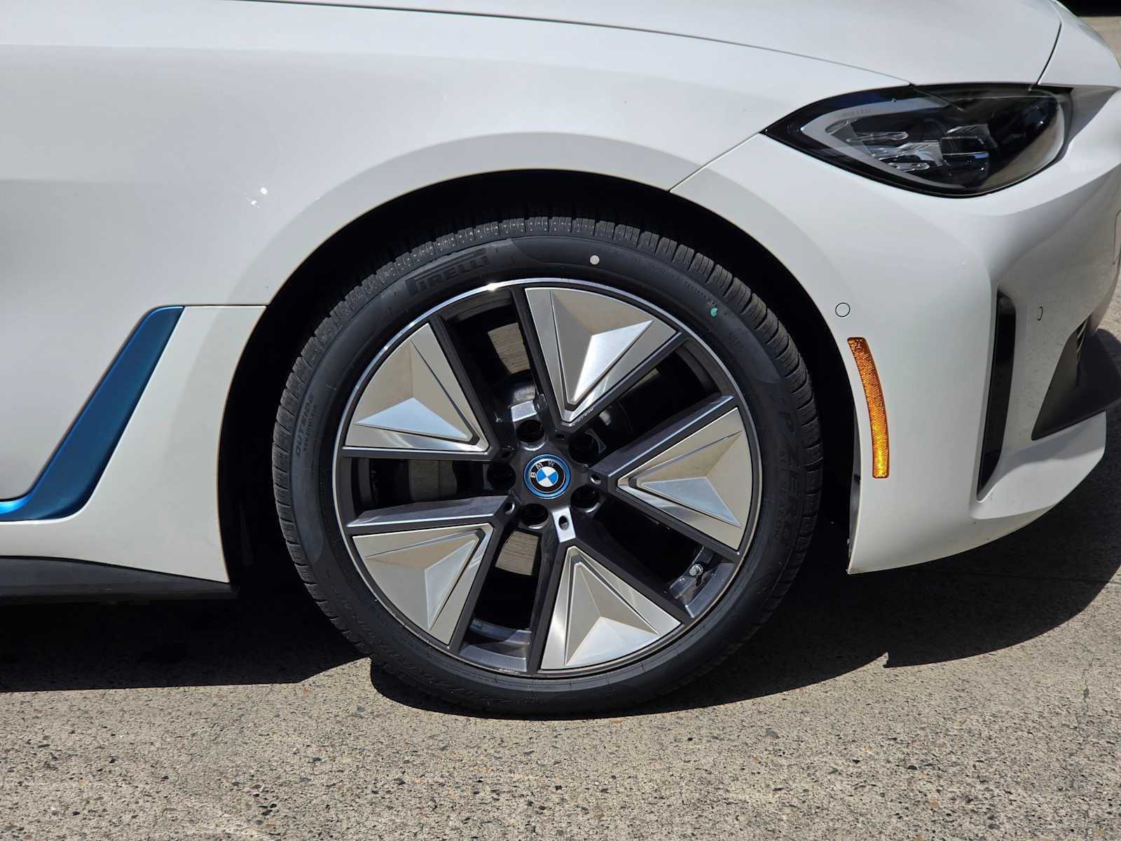 2023 BMW i4 eDrive40 eDrive40