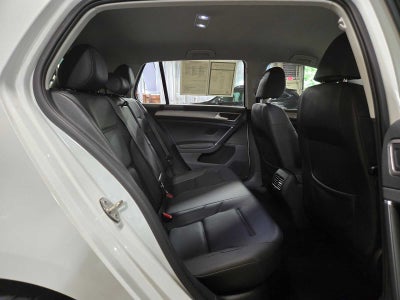 2015 Volkswagen e-Golf SEL Premium
