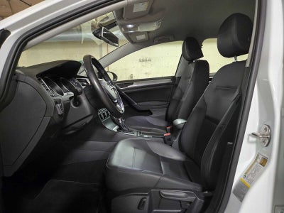 2015 Volkswagen e-Golf SEL Premium