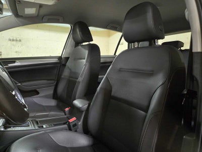 2015 Volkswagen e-Golf SEL Premium