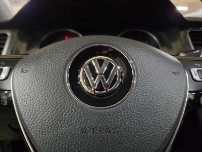 2015 Volkswagen e-Golf SEL Premium