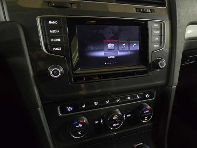 2015 Volkswagen e-Golf SEL Premium