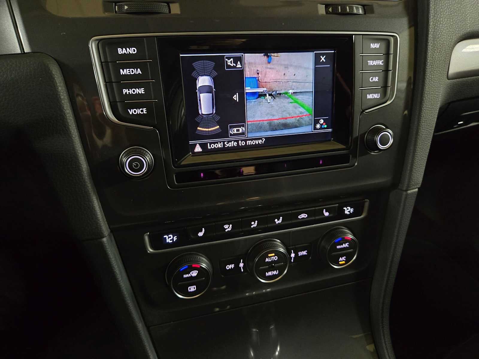 2015 Volkswagen e-Golf SEL Premium