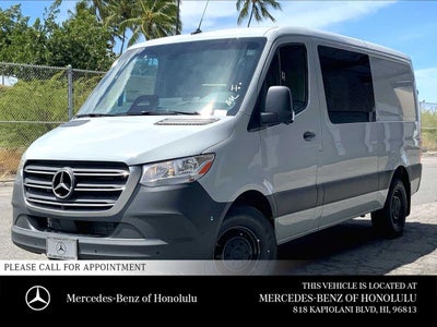 2026 Mercedes-Benz Sprinter 2500 Crew Standard Roof I4 Diesel 144 RWD